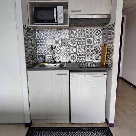 New Studio *wifi, Clim* Apartment Lourdes